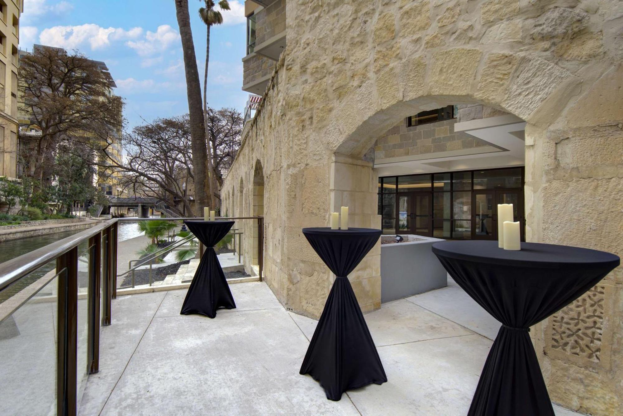 Hampton Inn & Suites San Antonio Riverwalk Экстерьер фото