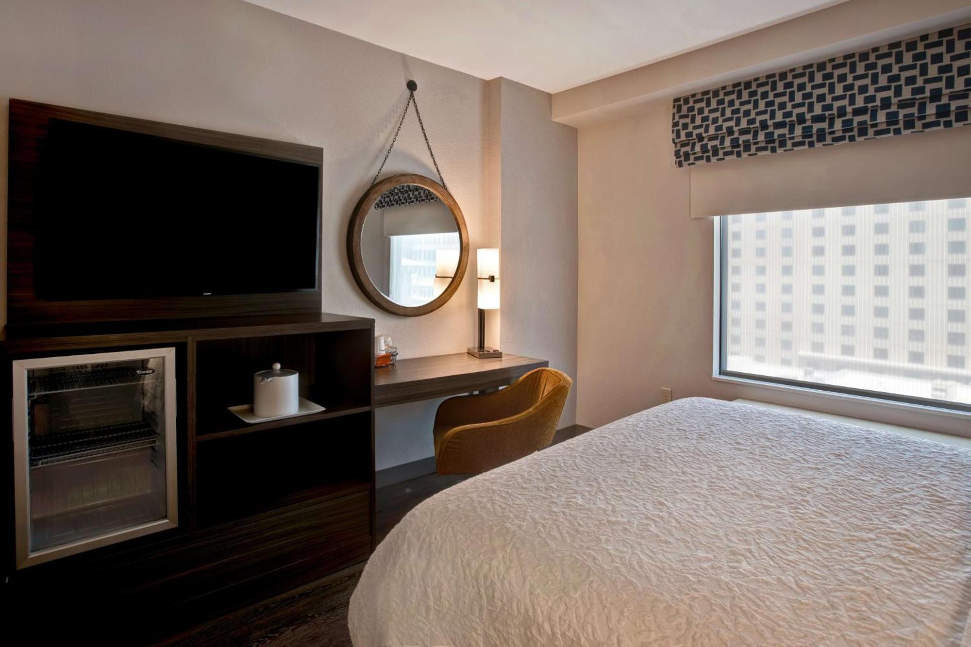Hampton Inn & Suites San Antonio Riverwalk Экстерьер фото