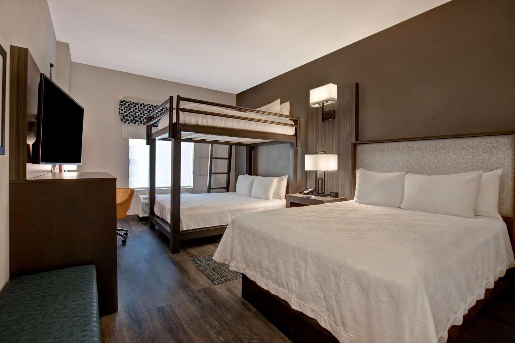 Hampton Inn & Suites San Antonio Riverwalk Экстерьер фото