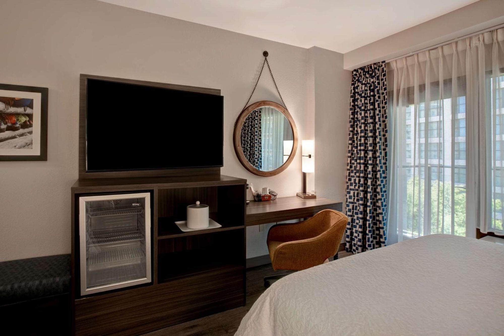Hampton Inn & Suites San Antonio Riverwalk Экстерьер фото