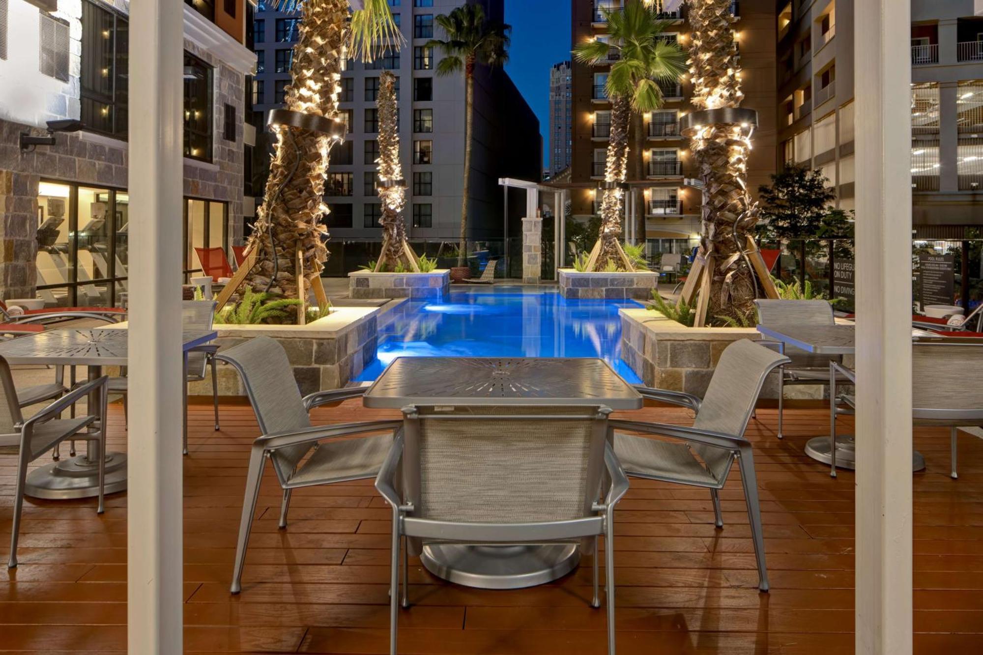 Hampton Inn & Suites San Antonio Riverwalk Экстерьер фото
