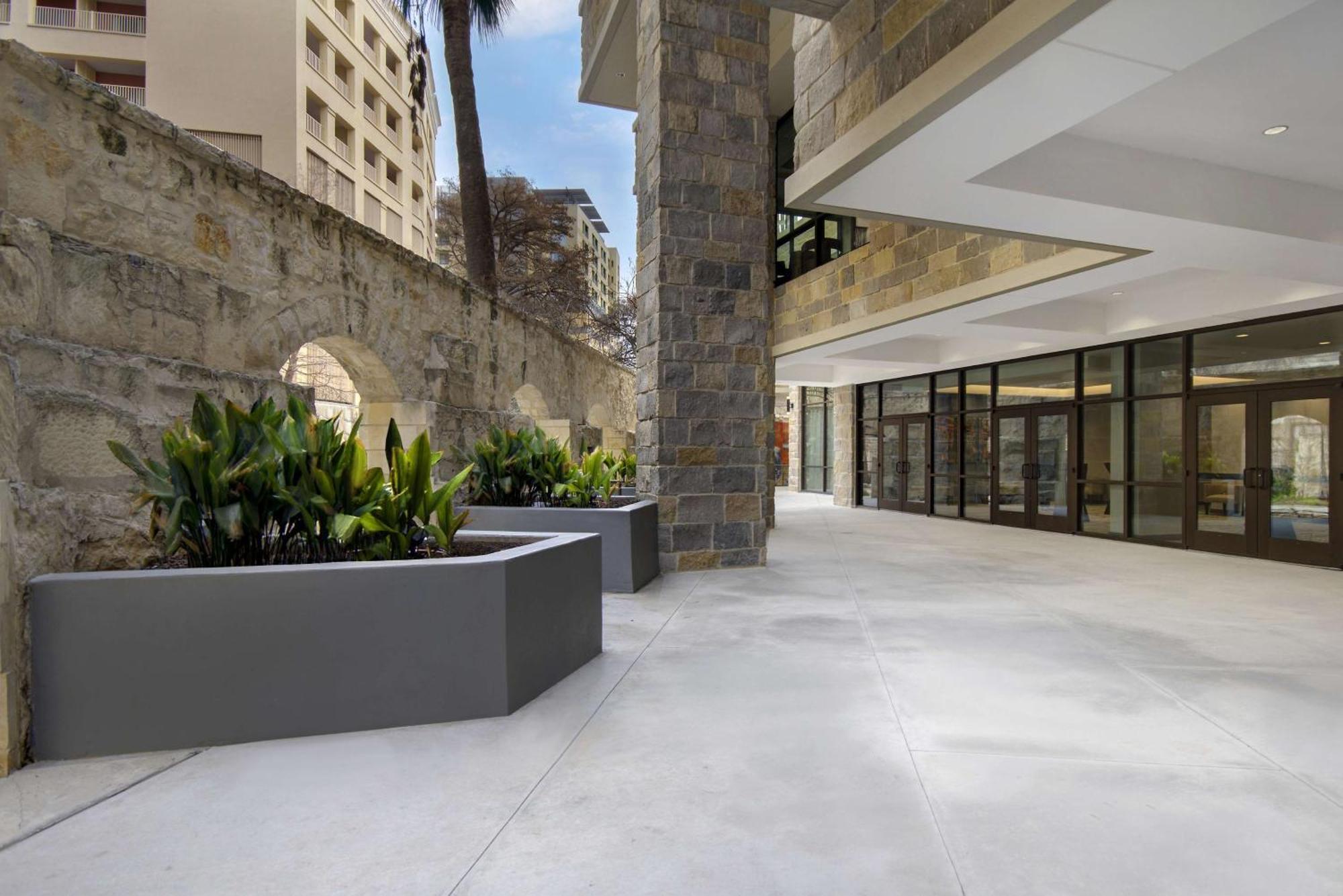 Hampton Inn & Suites San Antonio Riverwalk Экстерьер фото